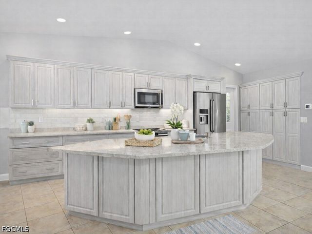 1914 NW 36th AVE, Cape Coral, FL 33993