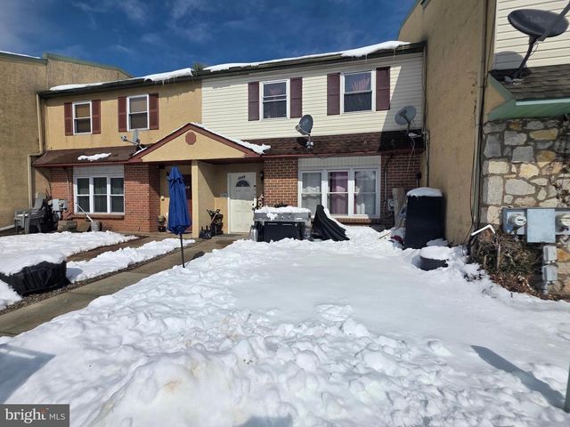 2249 PILEGGI RD, Warrington, PA 18976