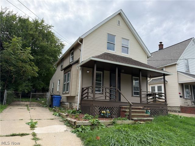 3901 Woburn Avenue, Cleveland, OH 44109
