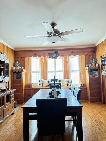 200 W McHaney Street W, Harrisburg, IL 62946