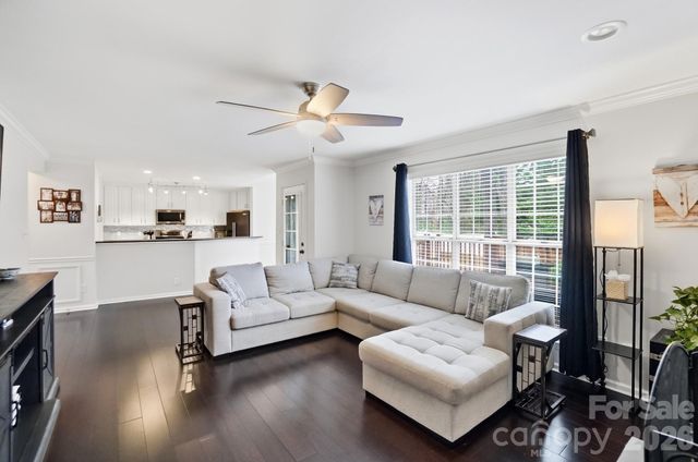 6909 Kersfield Place, Mint Hill, NC 28227