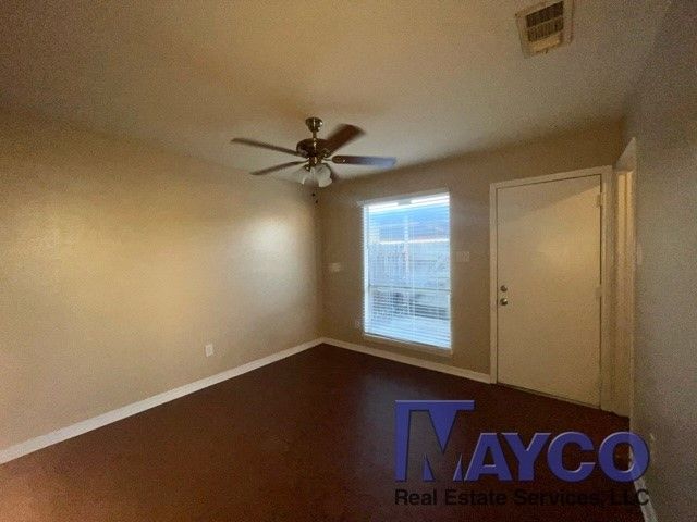 5705 E Texas Street 13, Bossier City, LA 71111