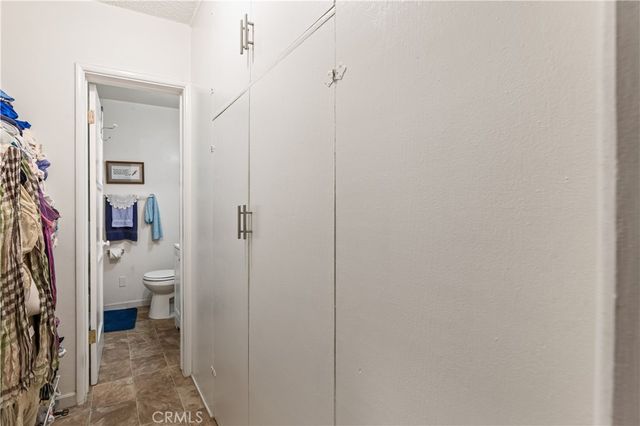 1717 E Chevy Chase, Glendale, CA 91206