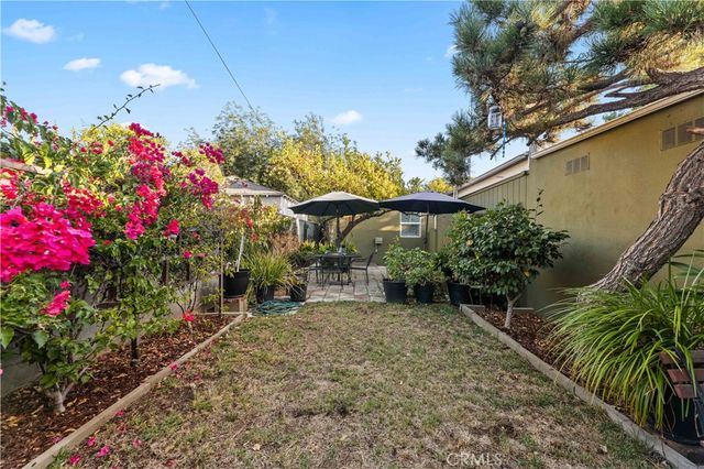 1717 E Chevy Chase, Glendale, CA 91206