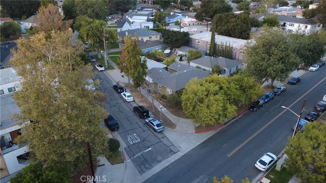 1717 E Chevy Chase, Glendale, CA 91206