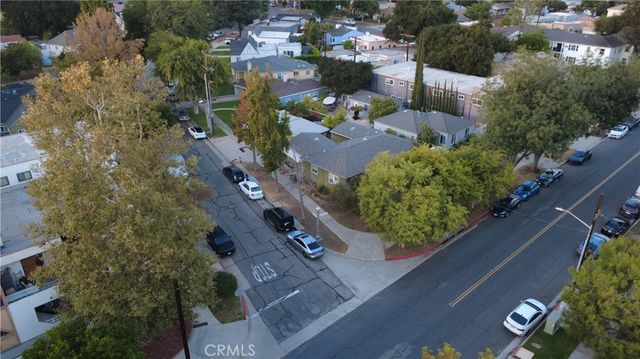 1717 E Chevy Chase, Glendale, CA 91206