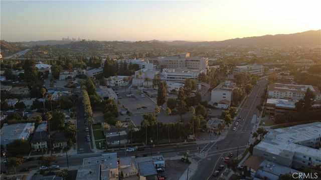 1717 E Chevy Chase, Glendale, CA 91206