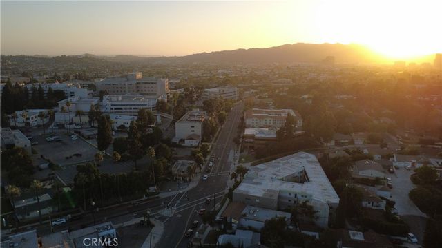 1717 E Chevy Chase, Glendale, CA 91206