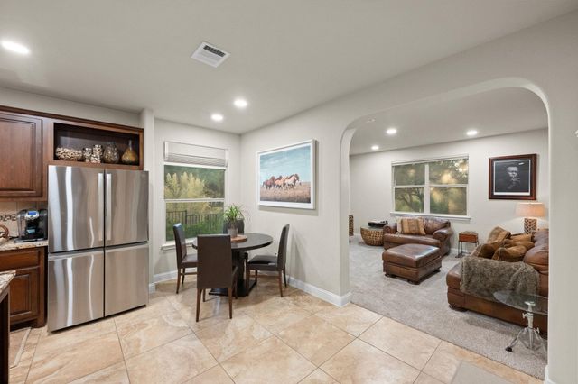 710 Hawthorne LOOP, Driftwood, TX 78619