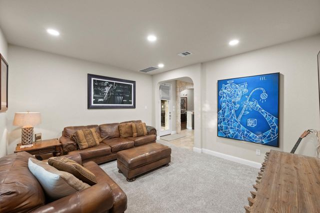 710 Hawthorne LOOP, Driftwood, TX 78619