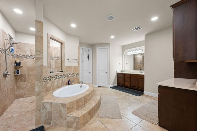 710 Hawthorne LOOP, Driftwood, TX 78619