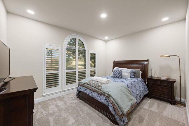 710 Hawthorne LOOP, Driftwood, TX 78619