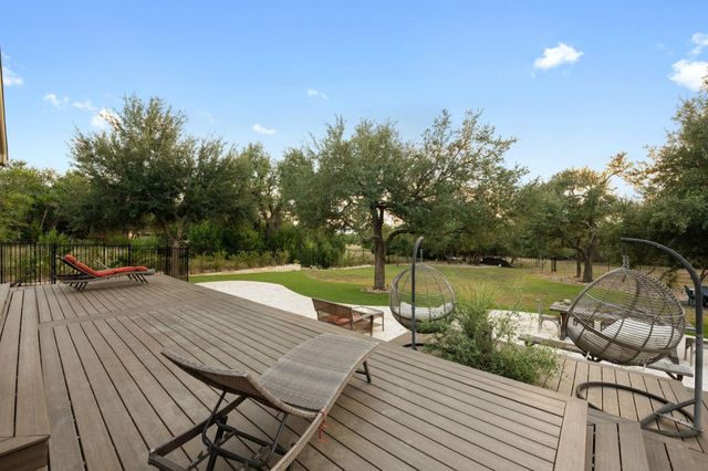 710 Hawthorne LOOP, Driftwood, TX 78619