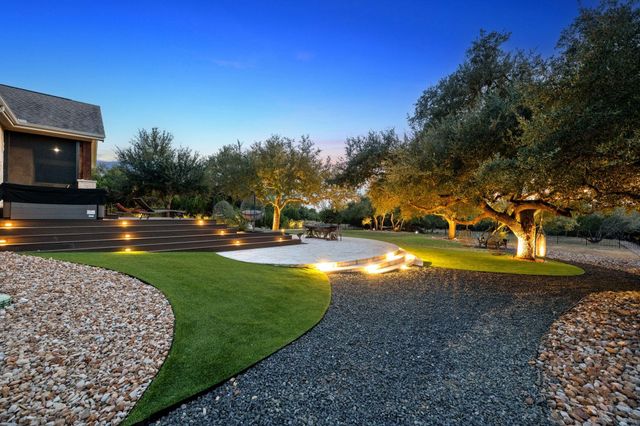 710 Hawthorne LOOP, Driftwood, TX 78619