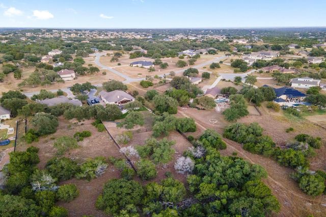 710 Hawthorne LOOP, Driftwood, TX 78619