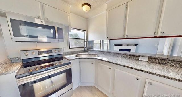 5007 Starbeam Drive, Fayetteville, NC 28306