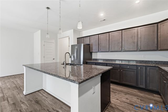 18433 Palisades Ct, Chesterfield, VA 23120