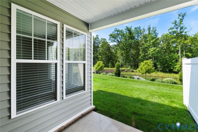 18433 Palisades Ct, Chesterfield, VA 23120