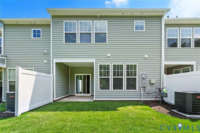18433 Palisades Ct, Chesterfield, VA 23120