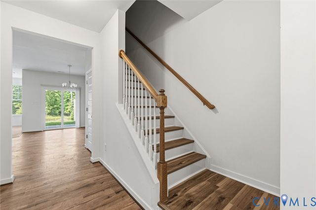 18433 Palisades Ct, Chesterfield, VA 23120