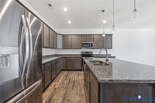 18433 Palisades Ct, Chesterfield, VA 23120
