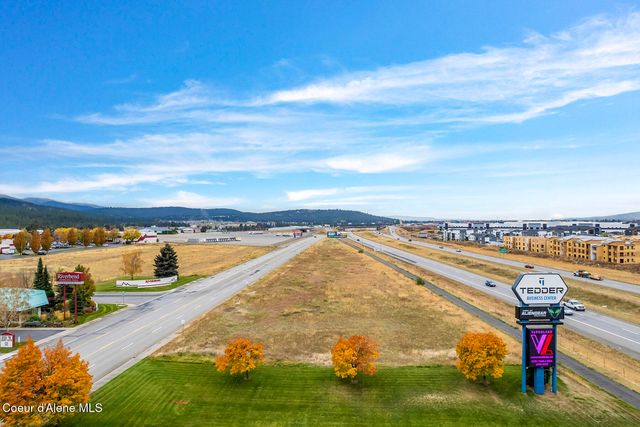L3B1 W Riverbend Ave, Post Falls, ID 83854