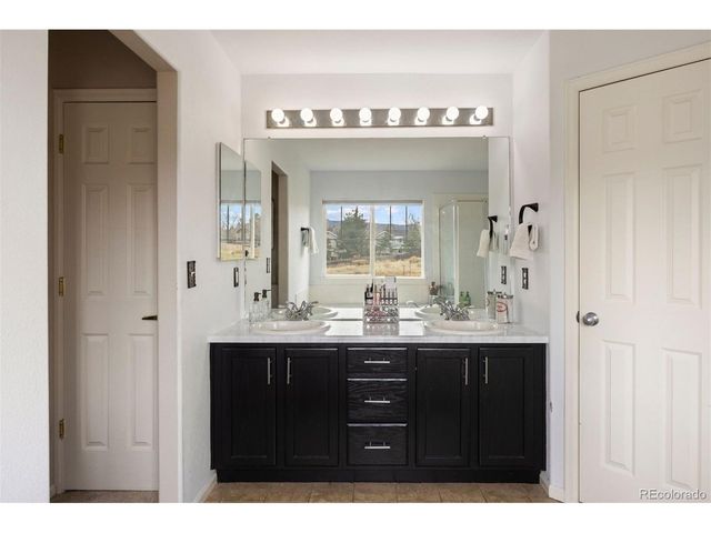 8399 Liverpool Cir, Littleton, CO 80125