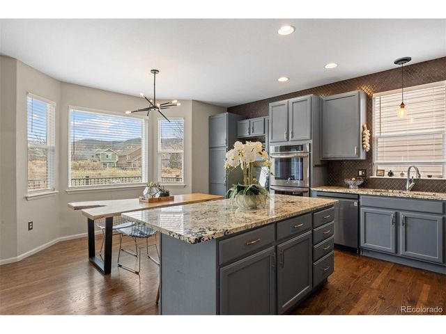 8399 Liverpool Cir, Littleton, CO 80125