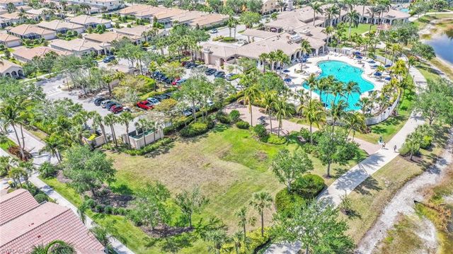 7251 Salerno CT, Naples, FL 34114