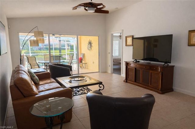 7251 Salerno CT, Naples, FL 34114