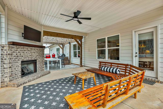 52 Peppertree Drive, Newnan, GA 30265