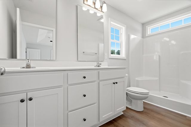 45 Bennington Ct, Georgetown, SC 29440