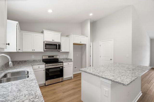 45 Bennington Ct, Georgetown, SC 29440