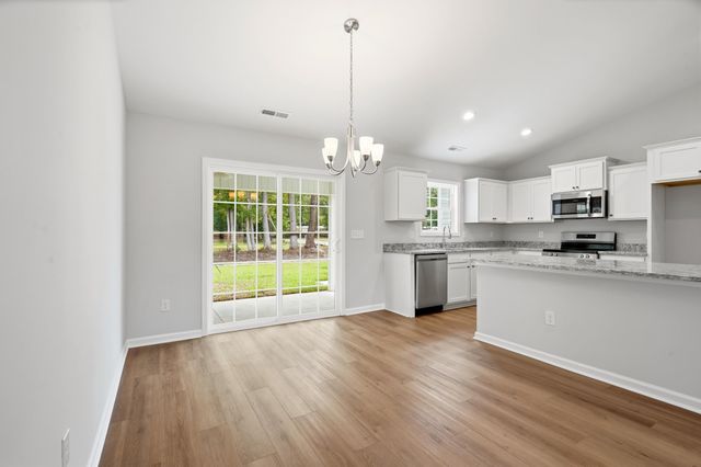 45 Bennington Ct, Georgetown, SC 29440