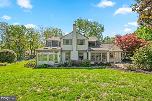 977 IVYCROFT RD, Wayne, PA 19087