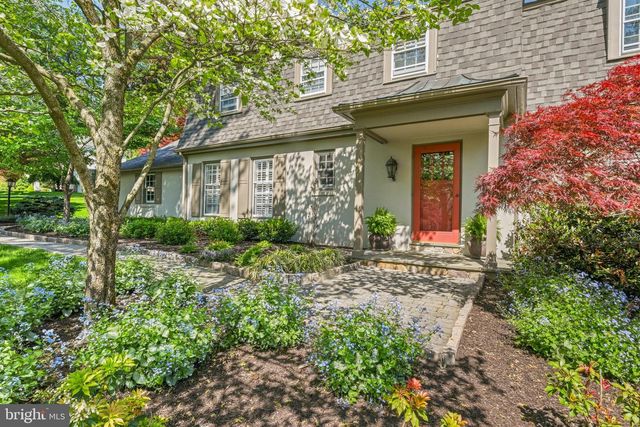977 IVYCROFT RD, Wayne, PA 19087
