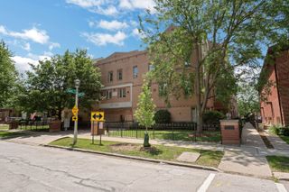 641 S Maple Avenue I, Oak Park, IL 60304
