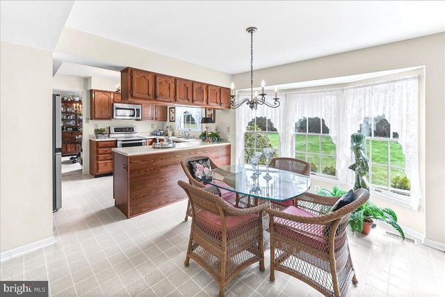 203 BALMORAL CIR, Chadds Ford, PA 19317