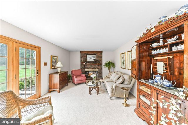 203 BALMORAL CIR, Chadds Ford, PA 19317