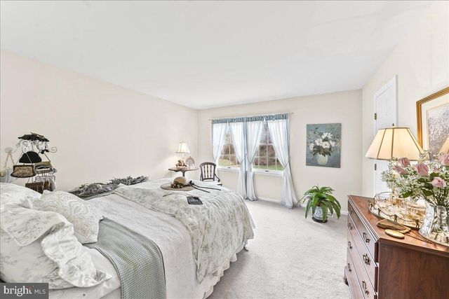 203 BALMORAL CIR, Chadds Ford, PA 19317