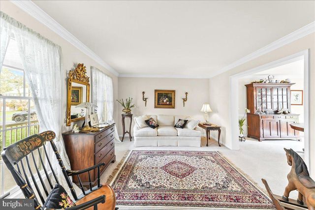 203 BALMORAL CIR, Chadds Ford, PA 19317