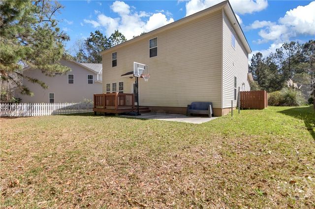 97 Salt Grass Circle, Richmond Hill, GA 31324