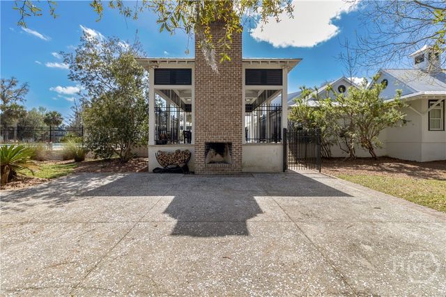 97 Salt Grass Circle, Richmond Hill, GA 31324