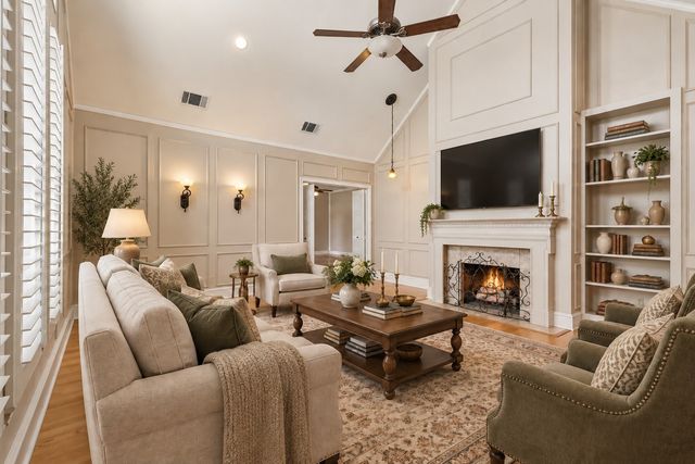 6512 Shorewood Drive, Arlington, TX 76016