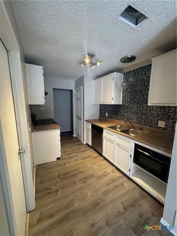 2810 Daniel Boone Trail, Temple, TX 76502