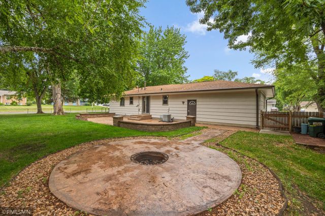 10157 Irwin Road, Bloomington, MN 55437