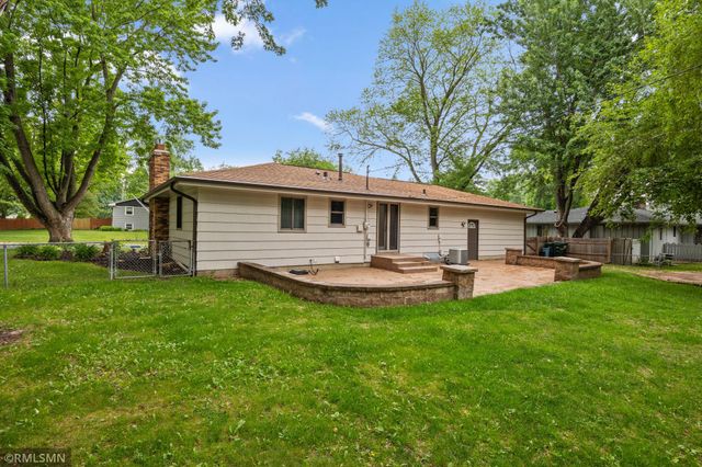 10157 Irwin Road, Bloomington, MN 55437