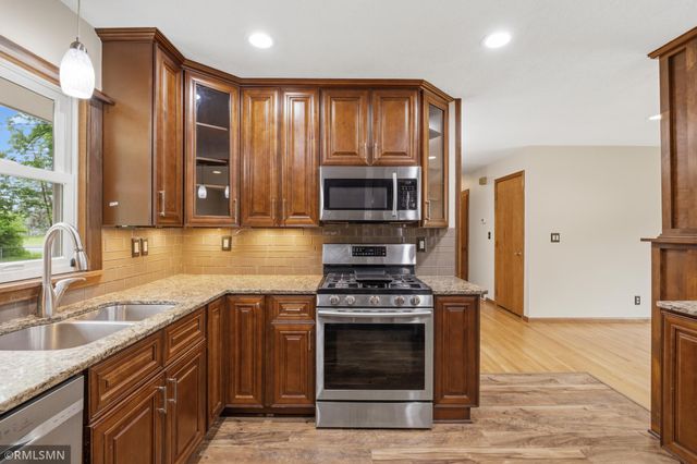 10157 Irwin Road, Bloomington, MN 55437