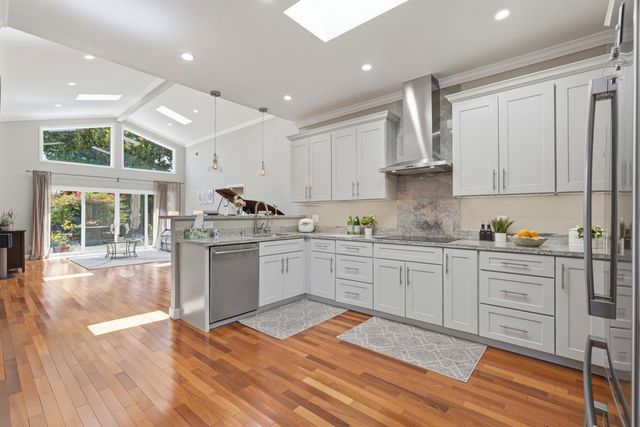 981 Curtis Avenue, Santa Clara, CA 95051