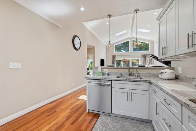 981 Curtis Avenue, Santa Clara, CA 95051